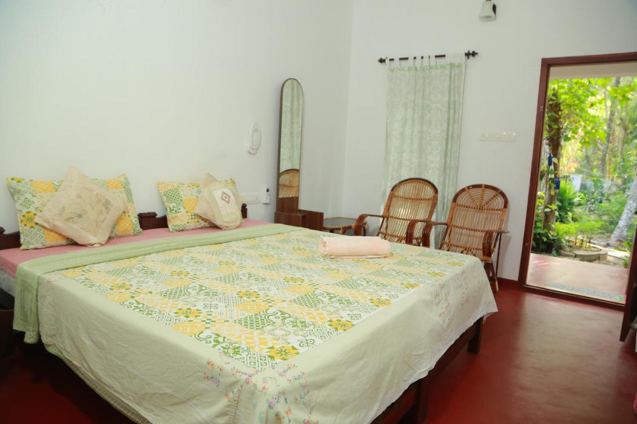 Marari Charlys Homestay Alappuzha Eksteriør bilde